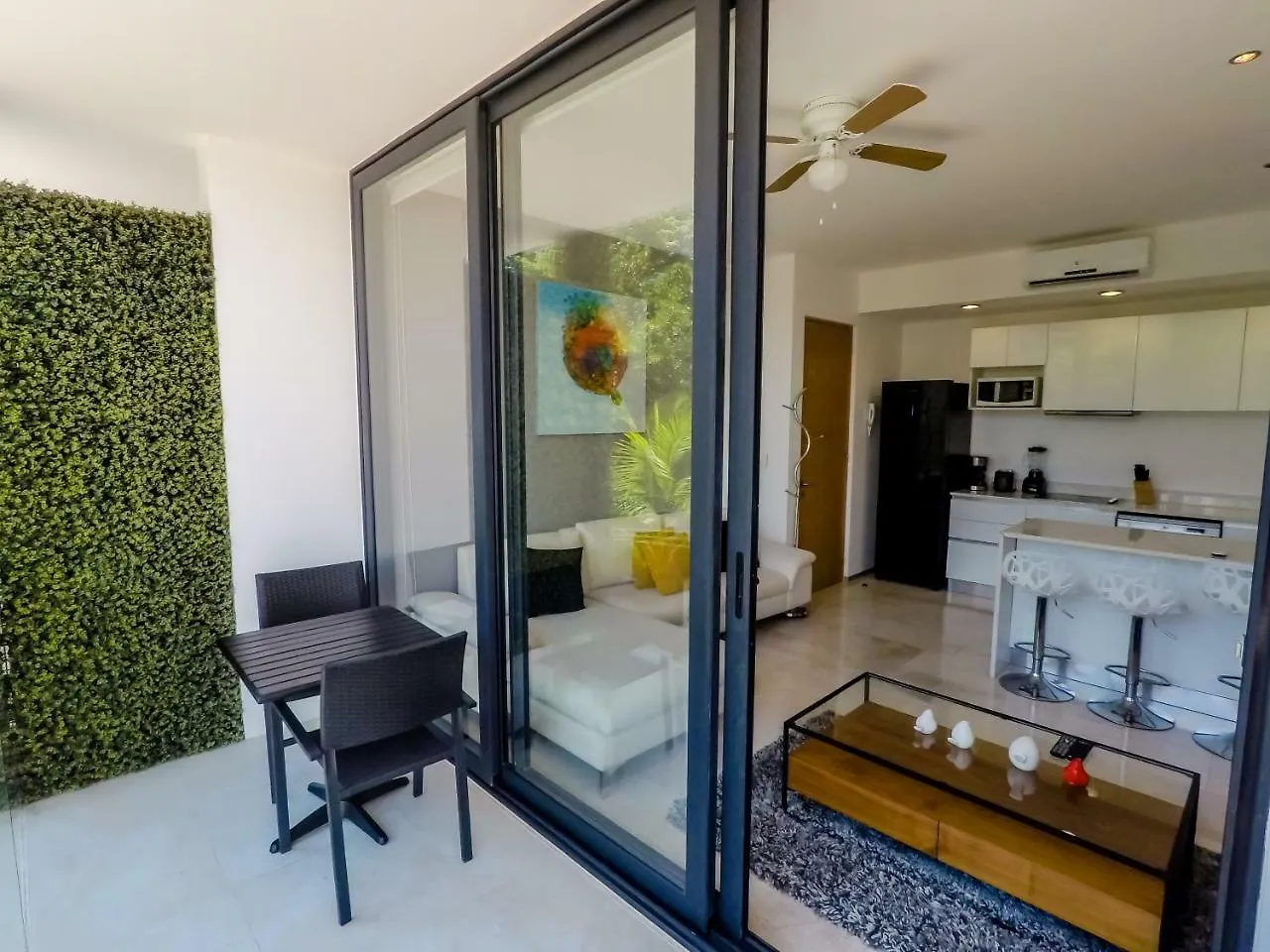 Menesse 32 Luxury Apartments By Mikitito Rentals Playa del Carmen 0*,  Mexiko