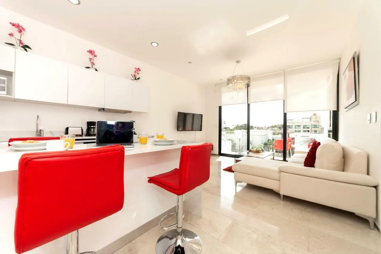 Menesse 32 Luxury Apartments By Mikitito Rentals Playa del Carmen Mexiko