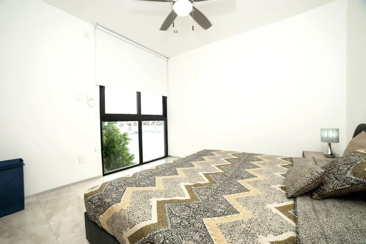 Menesse 32 Luxury Apartments By Mikitito Rentals Playa del Carmen